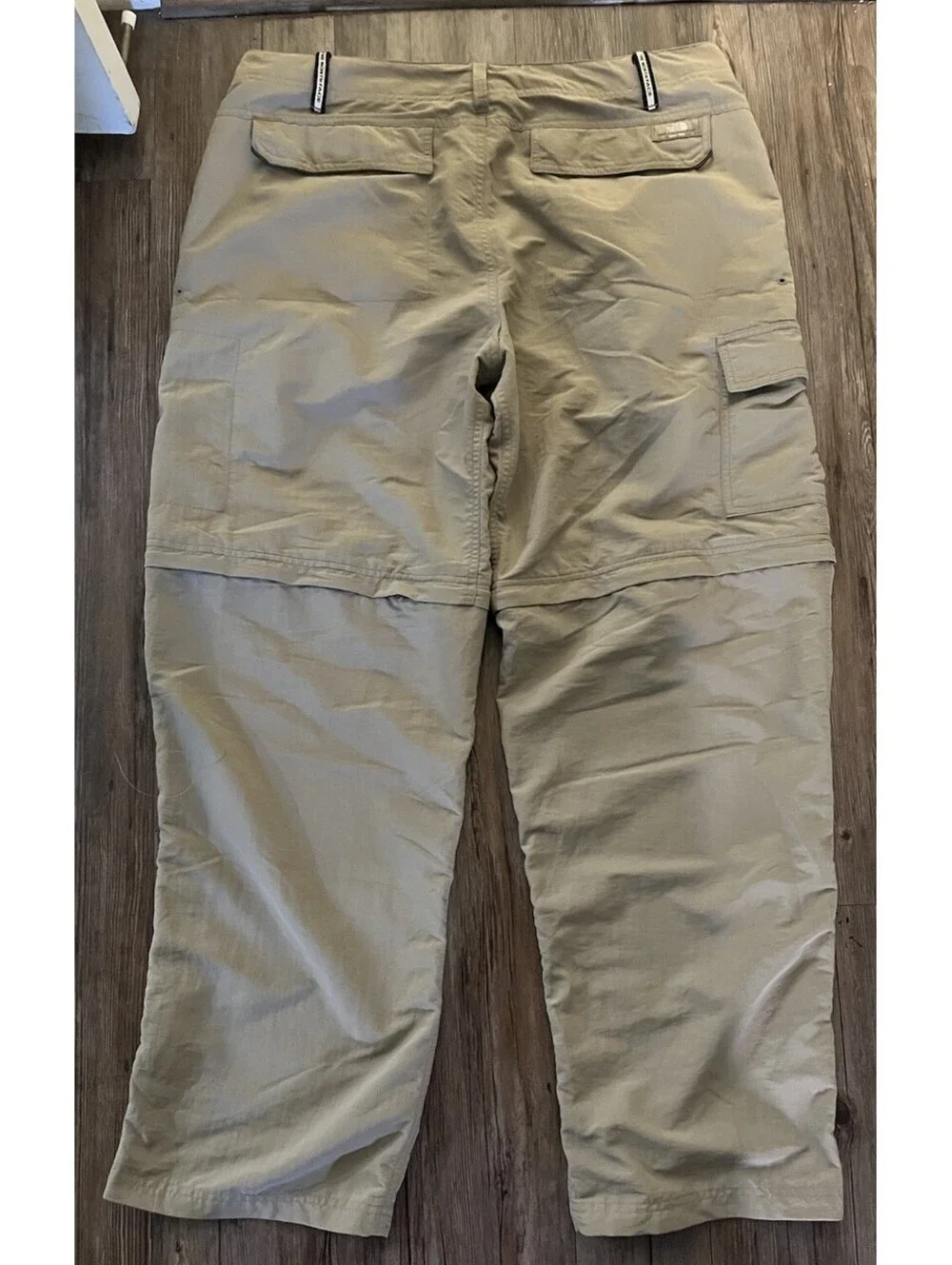 The North Face Men’s Beige Convertible Hiking Pants Sz 38